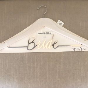 Beautiful New DAVIDTUTERA Bride Hanger